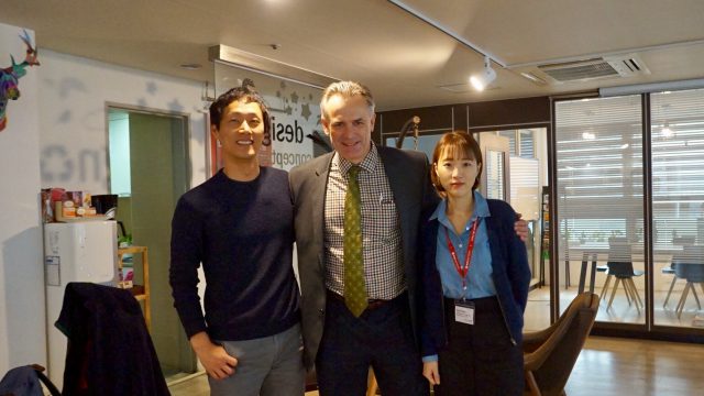 영국유학닷컴 장 대표님, 챨스 선생님 그리고 접니다! 