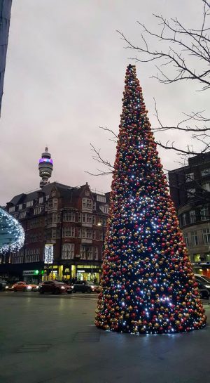 student-life-261217-cr-lee-london-00004-300x545