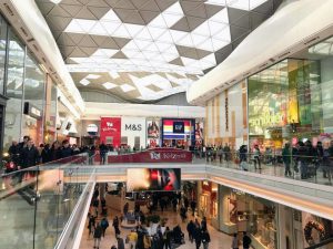 student-life-261217-js-yang-Westfield-London-00002-300x225