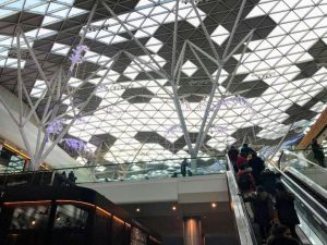 student-life-261217-js-yang-Westfield-London-00003-300x225